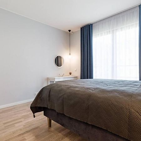 Central Apartments, Quiet With Free Parking And Ac. Tallinn Exterior foto