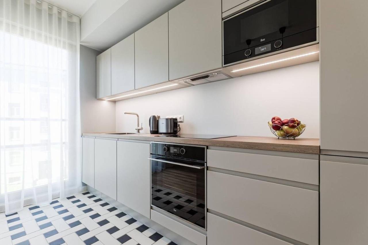 Central Apartments, Quiet With Free Parking And Ac. Tallinn Exterior foto