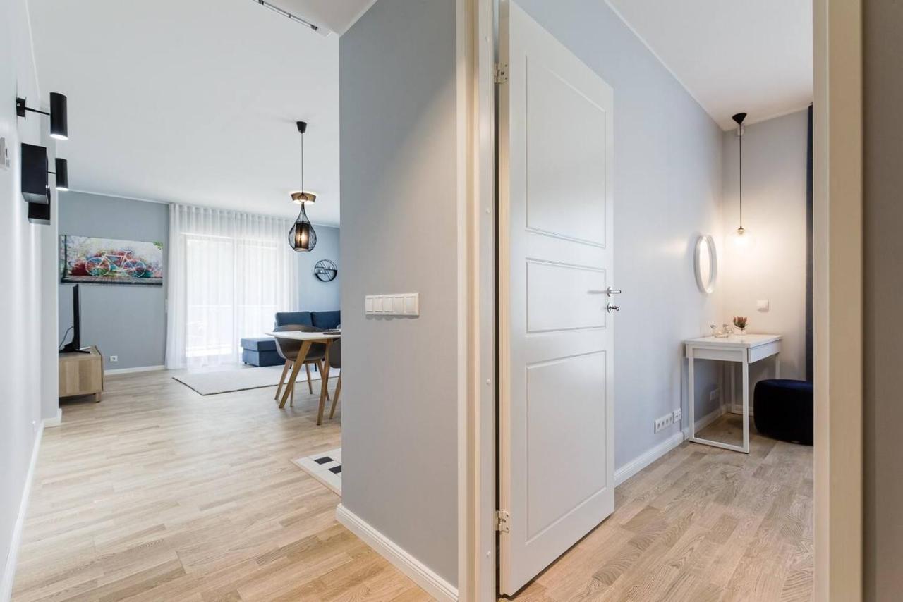 Central Apartments, Quiet With Free Parking And Ac. Tallinn Exterior foto