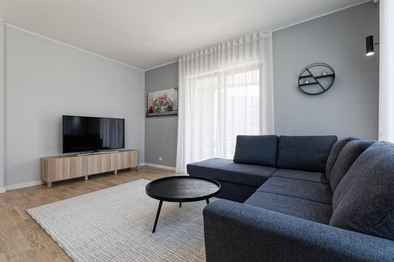 Central Apartments, Quiet With Free Parking And Ac. Tallinn Exterior foto