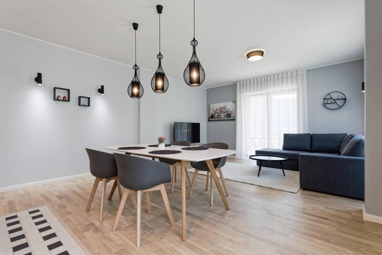 Central Apartments, Quiet With Free Parking And Ac. Tallinn Exterior foto