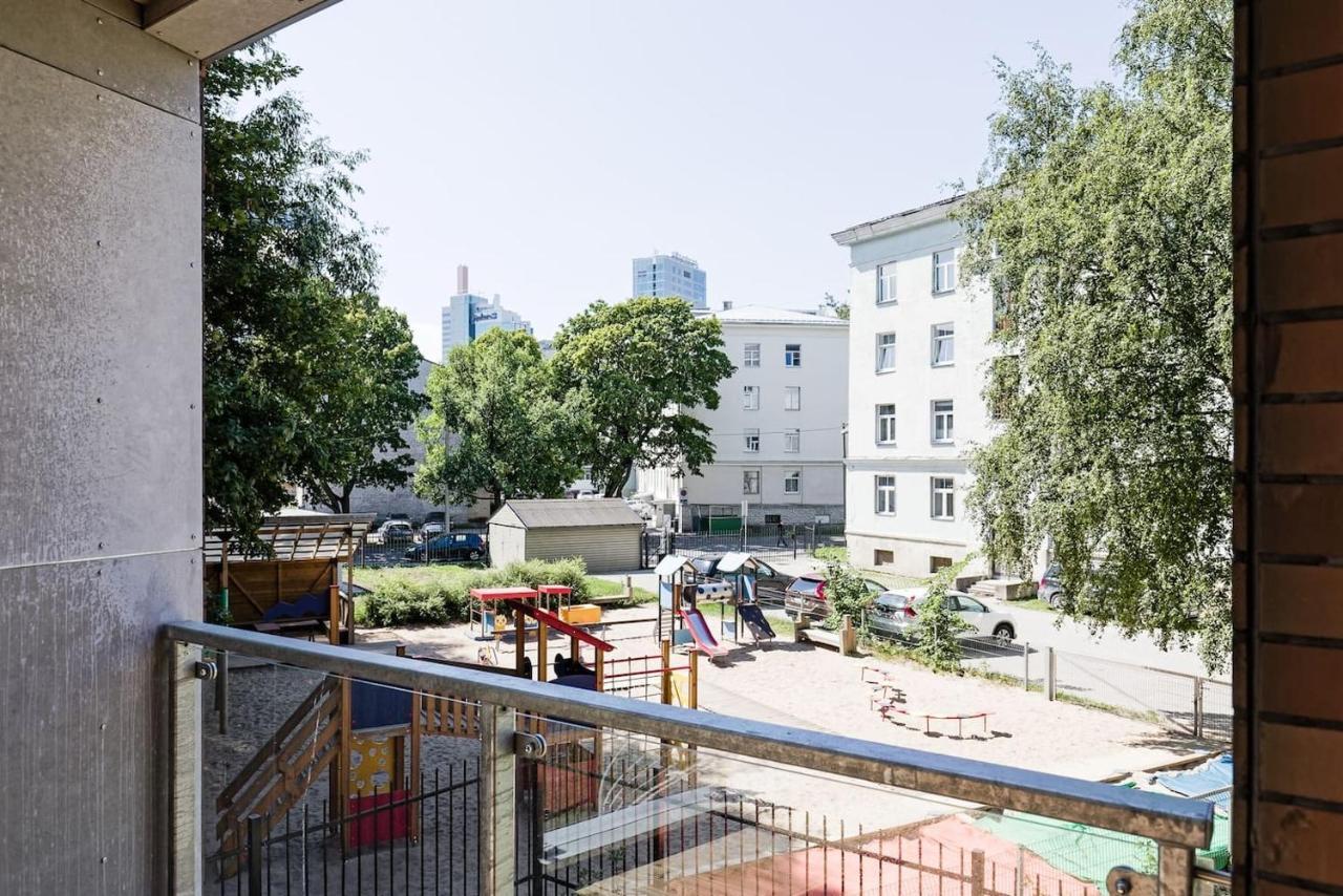 Central Apartments, Quiet With Free Parking And Ac. Tallinn Exterior foto