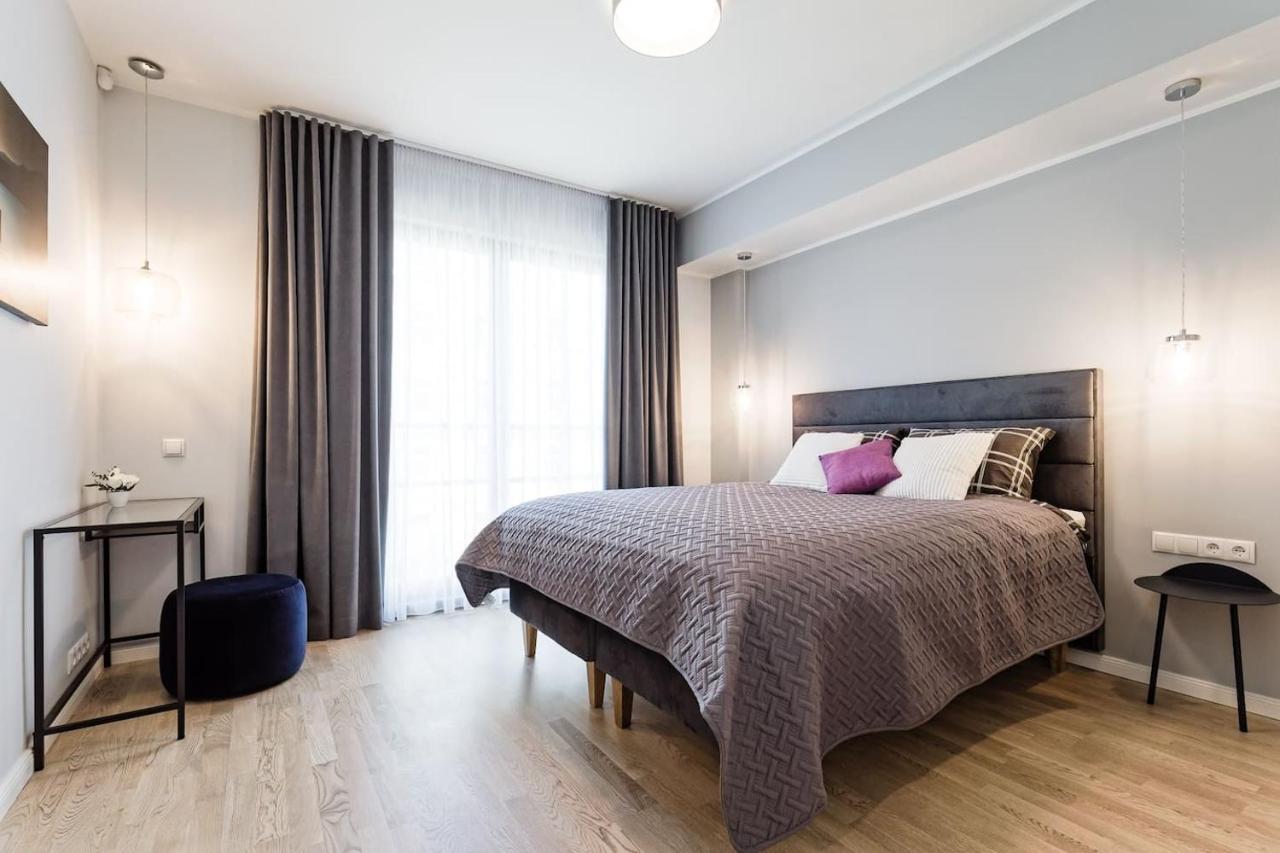 Central Apartments, Quiet With Free Parking And Ac. Tallinn Exterior foto