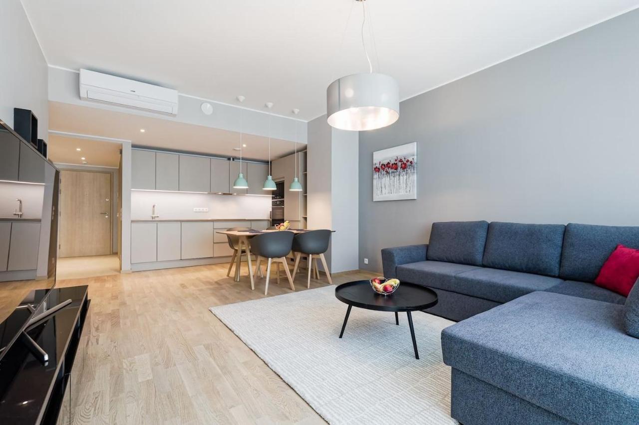 Central Apartments, Quiet With Free Parking And Ac. Tallinn Exterior foto