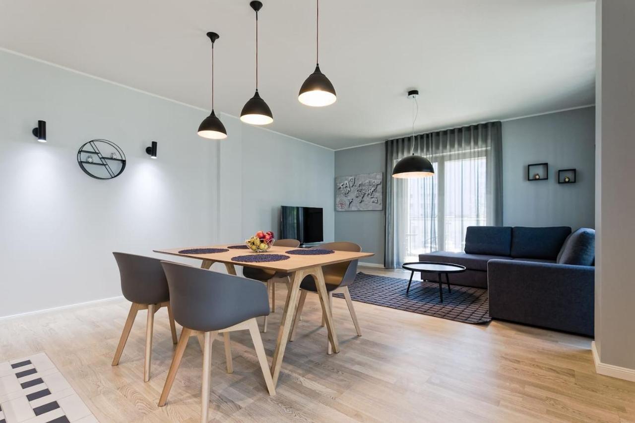 Central Apartments, Quiet With Free Parking And Ac. Tallinn Exterior foto